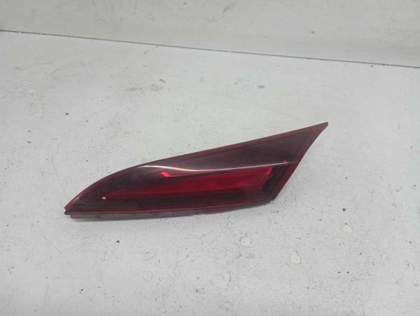 FEU ARRIERE DROIT OPEL INSIGNIA 4/5-PORTE - Vue 1